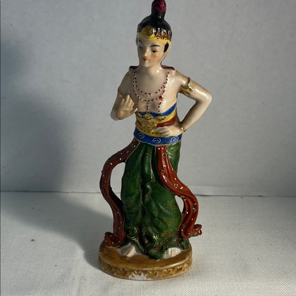 Vintage porcelain figurine Occupied Japan era hand painted 9 inches tall